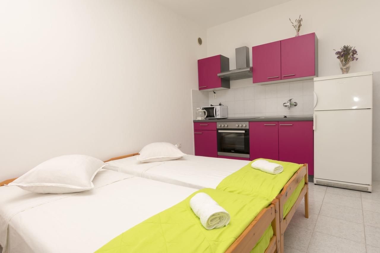 Apartments A Cappella Music Lokva Rogoznica Ngoại thất bức ảnh